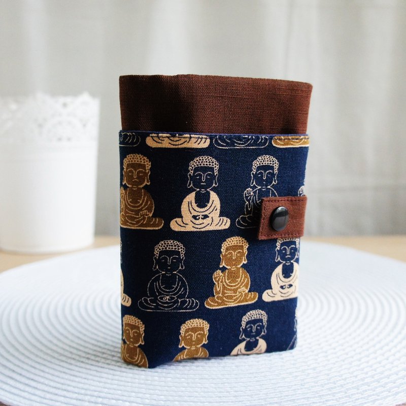 Lovely【佛祖保佑旅行平安护照套、书套10X14cm】咖啡&深蓝底E - 护照夹/护照套 - 棉．麻 蓝色