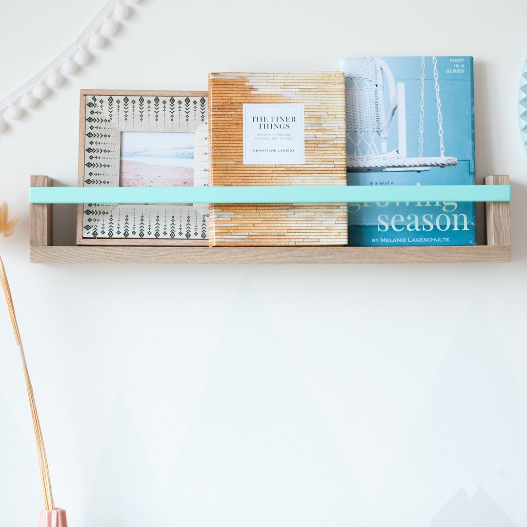 Natural wood floating book shelf with bar for Kids room, nursery, shelving - 置物架/篮子 - 木头 