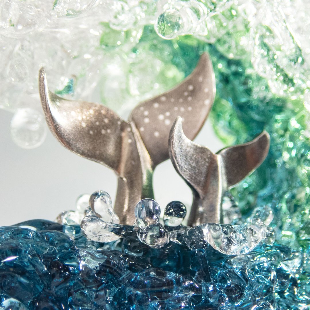 Ocean Wave glass necklace with silver 925 whale's tails • Glass art jewelry gift - 项链 - 玻璃 蓝色