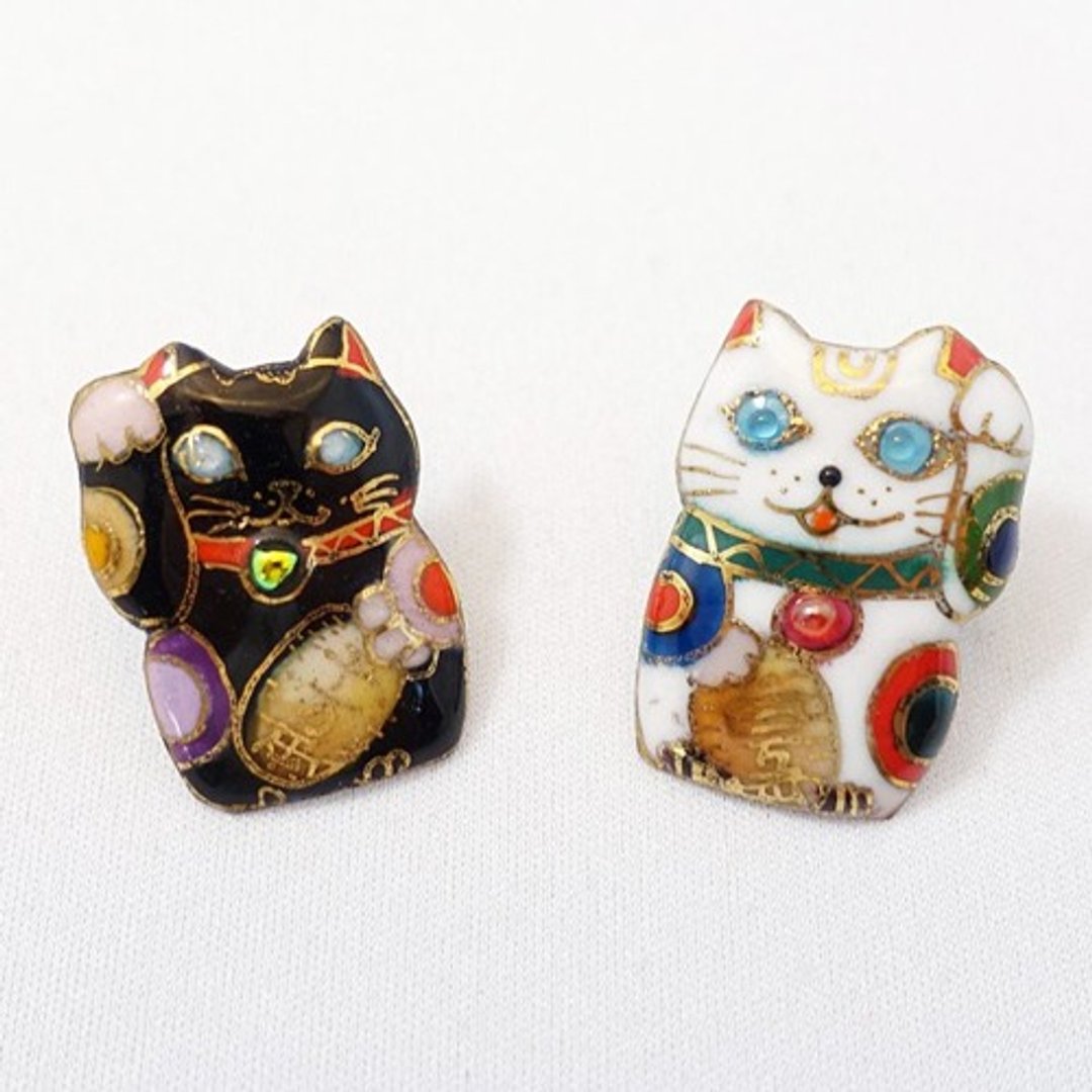 招财猫七宝烧别针 - 胸针 - 其他金属 黑色