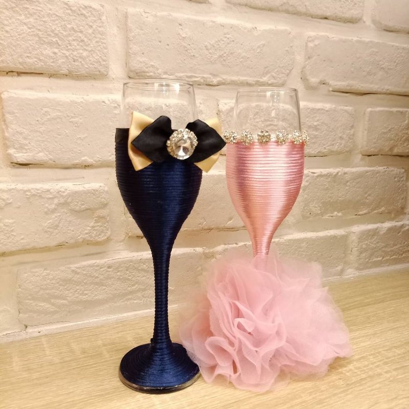 粉大花公主裙 婚礼 纯手工 定制 敬酒杯 梦幻自留款(预购) - 摆饰 - 玻璃 