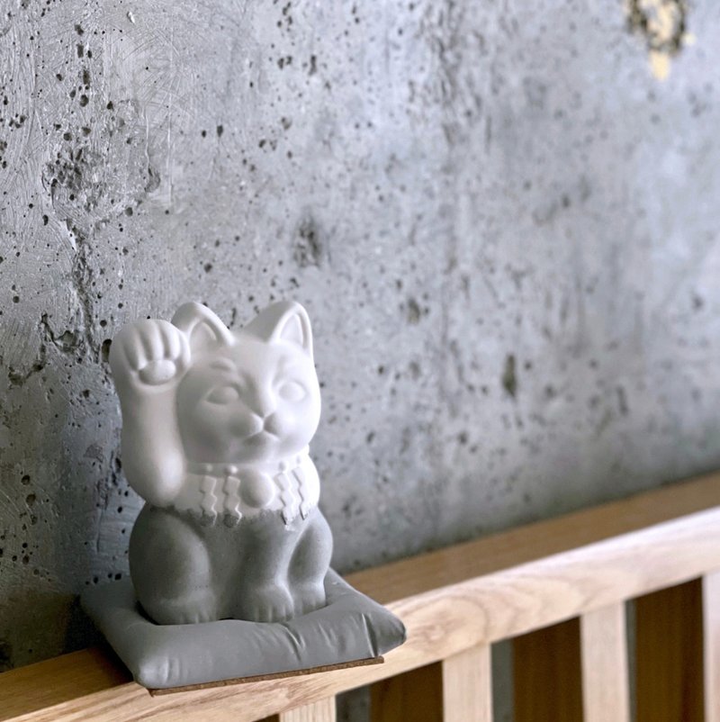 10CM 新版水泥招财猫扩香座 连水泥咕𠱸  右招财 / 左招福 - 香薰/精油/线香 - 水泥 灰色