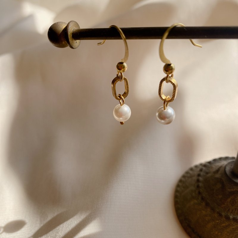 光 -珍珠黄铜耳环-可改夹 - 耳环/耳夹 - 铜/黄铜 多色