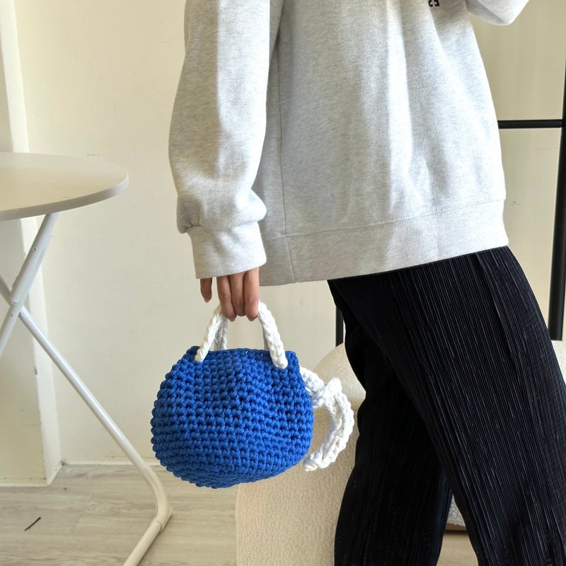 手提编织包【Crochet bag】 - 手提包/手提袋 - 棉．麻 