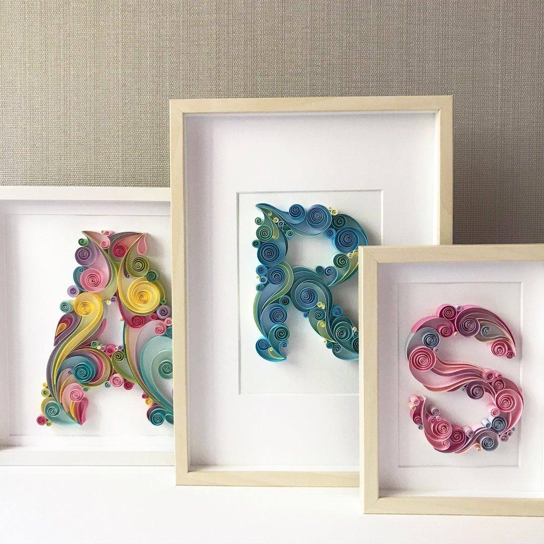 Set of patterns English Alphabet A-Z to make in QUILLING TECHNIQUE - 插画/绘画/写字 - 纸 多色