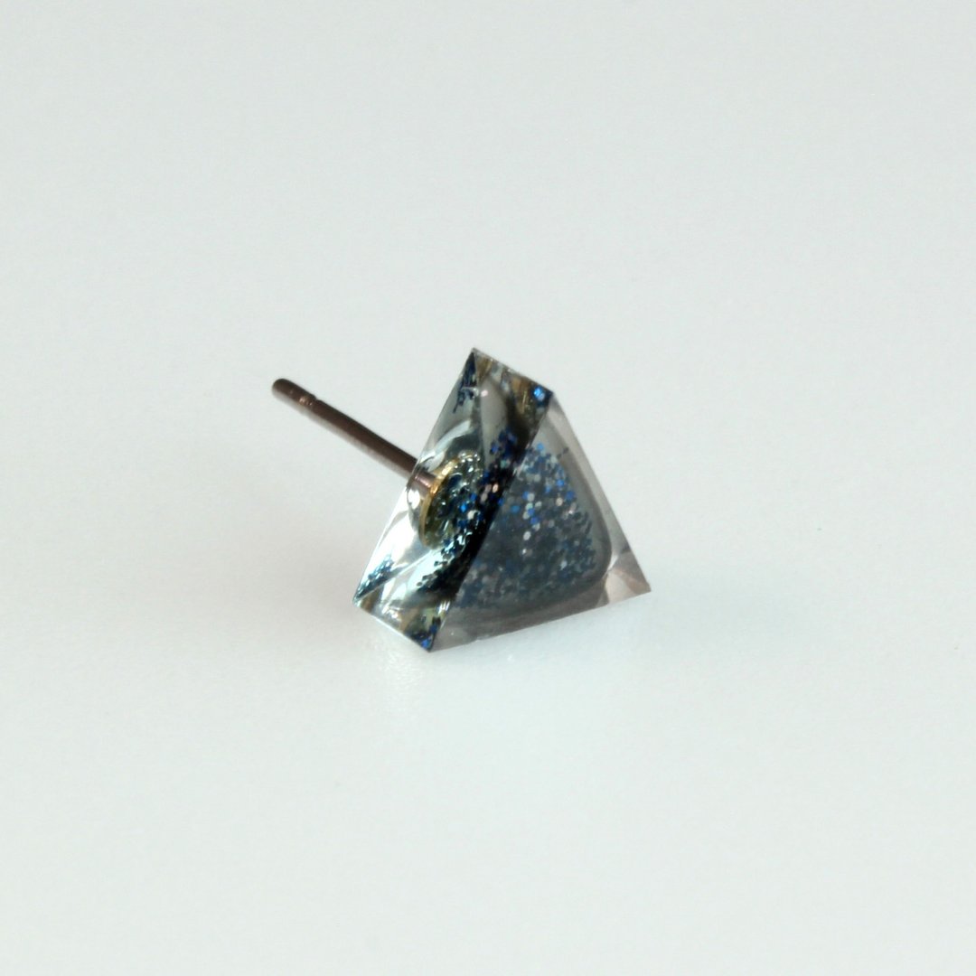 蓝色树脂耳环 / 913 / 三角形 / Auto Rock - 单只 - 耳环/耳夹 - 塑料 黑色
