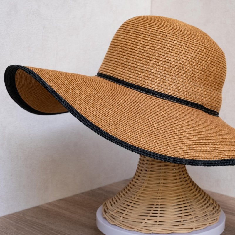 【台湾制】浪漫大海滩帽 深自然 纸编帽 可水洗 - 帽子 - 纸 咖啡色