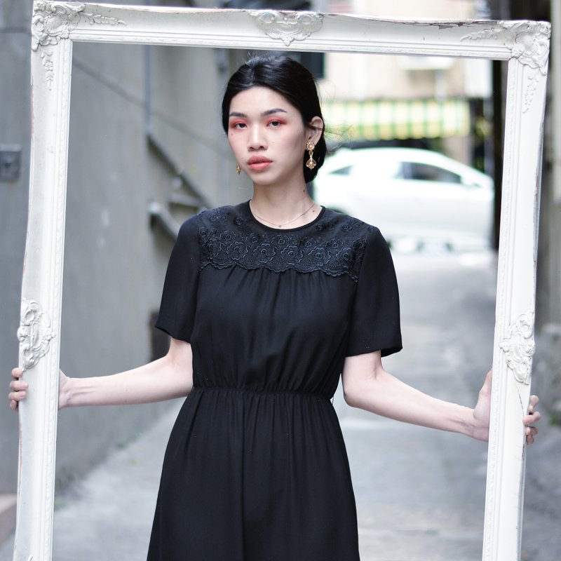 寡作  |  古着洋装 - 洋装/连衣裙 - 其他材质 