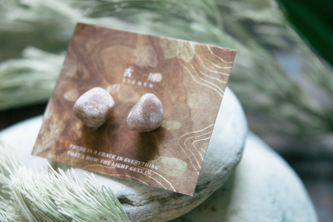 CRACK | 矿物系耳环 |  EARRINGS - 耳环/耳夹 - 玉石 粉红色