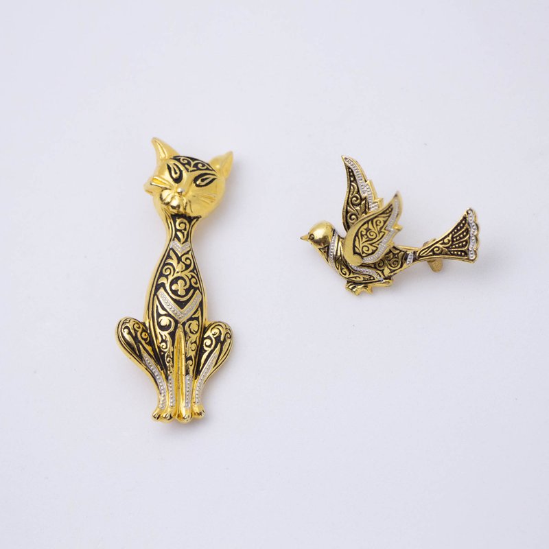 西班牙古董 大马士革Niello工艺 阿拉伯图腾 猫咪与小鸟造型胸针 - 胸针 - 其他金属 金色
