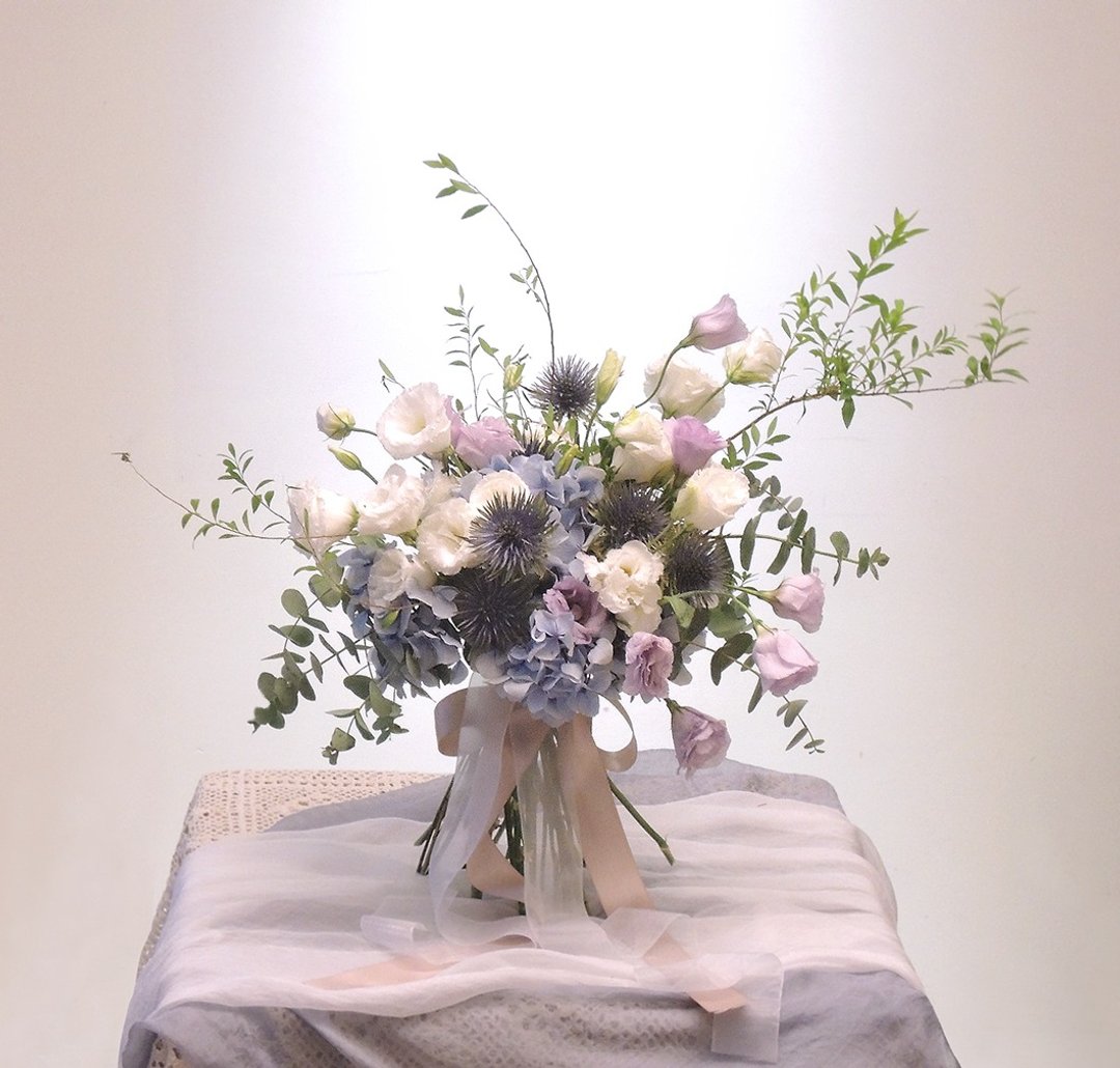 地中海之恋浅蓝绣球鲜花捧花─婚礼婚纱照新娘捧花 - 干燥花/捧花 - 植物．花 蓝色