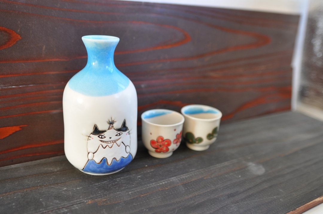 1 sake sauce and 2 small cups - 酒杯/酒器 - 陶 蓝色
