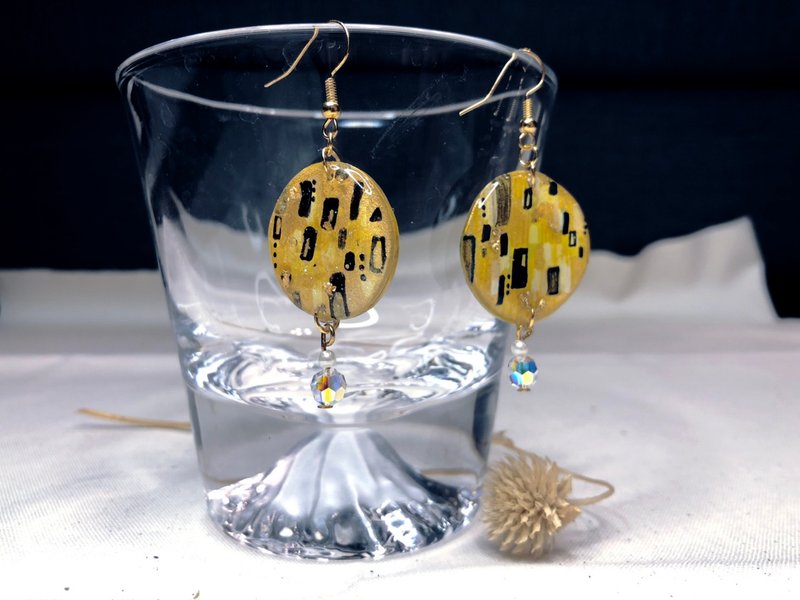 画家の心 手作耳环 - 耳环/耳夹 - 树脂 橘色