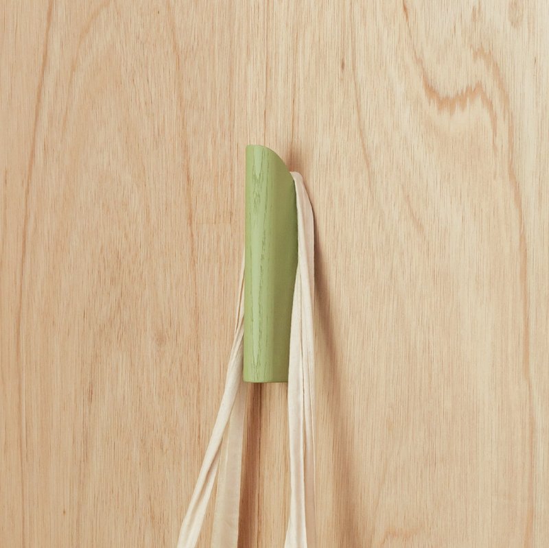 SLIDE Hook | 白蜡木挂钩 | 绿 - 其他家具 - 木头 绿色