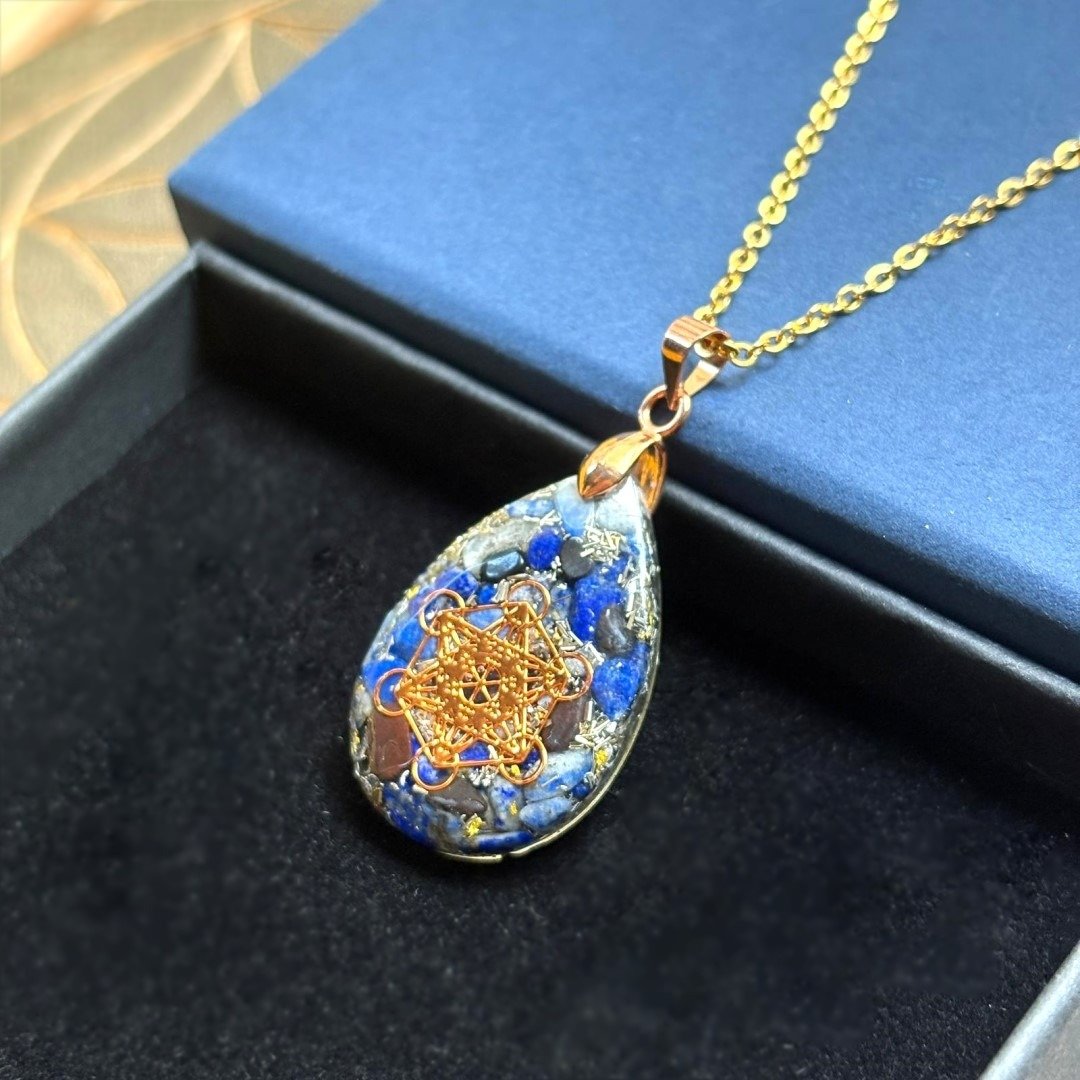 麦达昶奥刚项链 - 舒俱莱青金石紫水晶 - 项链 - 水晶 蓝色