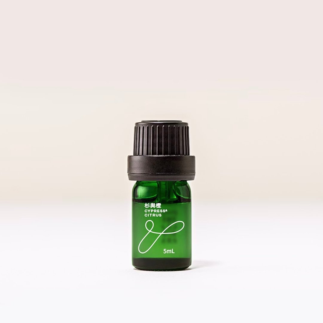 【100%天然植物萃取】阿里山日出精油 5mL | Cycitrus 杉与橙 - 香薰/精油/线香 - 玻璃 绿色