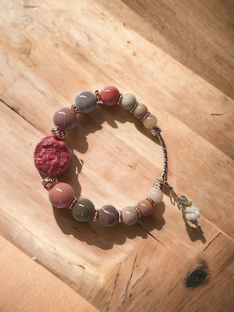 阿拉善蝴蝶仙子圆牌设计款手串 - 手链/手环 - 玉石 