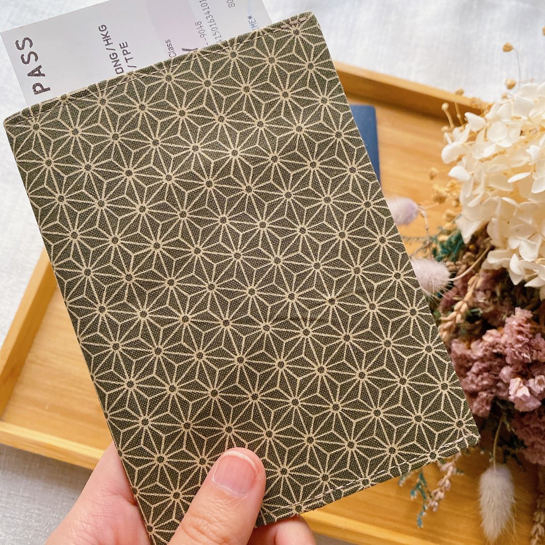 护照套 Passport Holder 护照夹 护照收纳 麻叶纹绿色款 - 护照夹/护照套 - 棉 