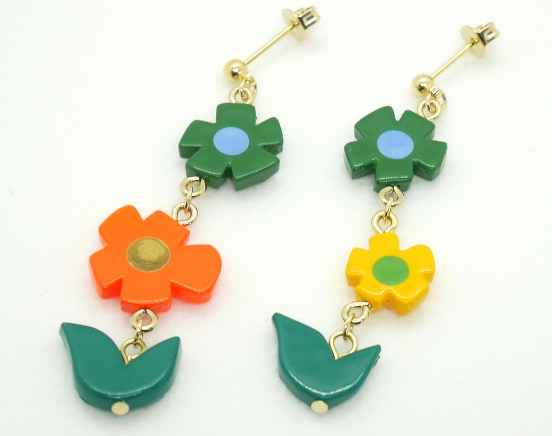 Grow Grow Earrings - 耳环/耳夹 - 塑料 多色