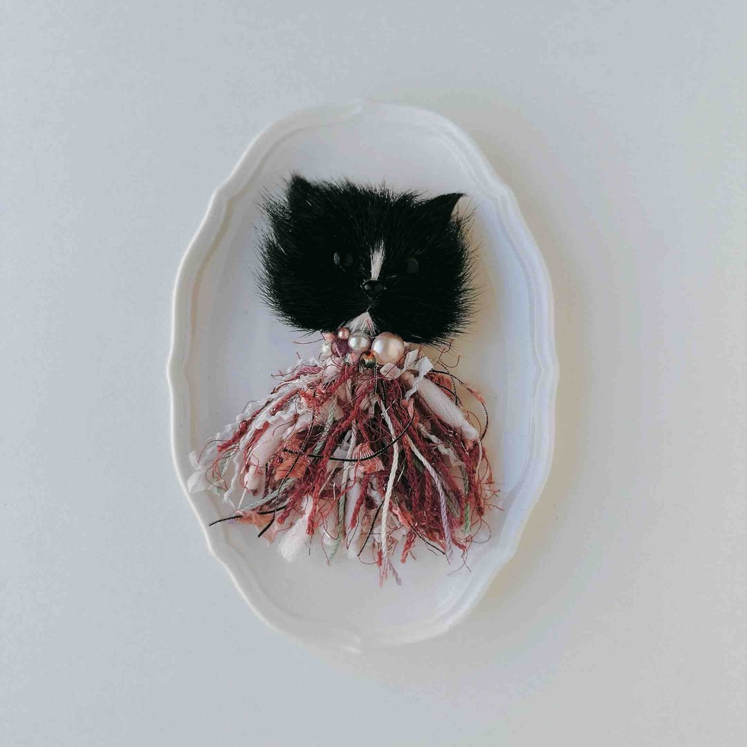 猫流苏耳环 - 夹式 - 耳环/耳夹 - 其他材质 多色