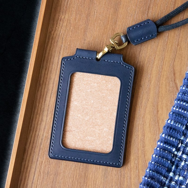 植物鞣手工皮革证件套 附颈绳 靛蓝色 id card holder - 证件套/卡套 - 真皮 蓝色