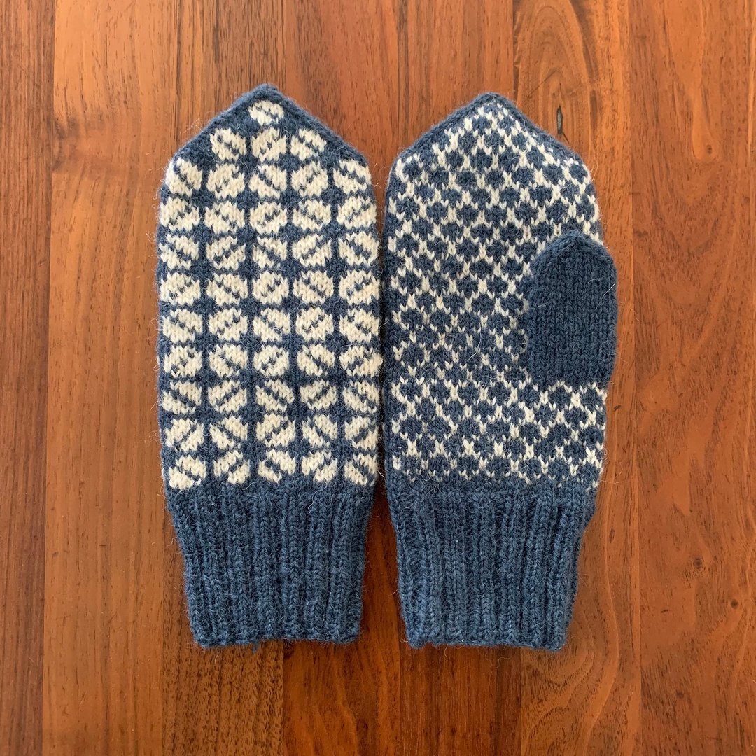 Traditional Latvian Mittens Steel Blue - 手套 - 羊毛 蓝色