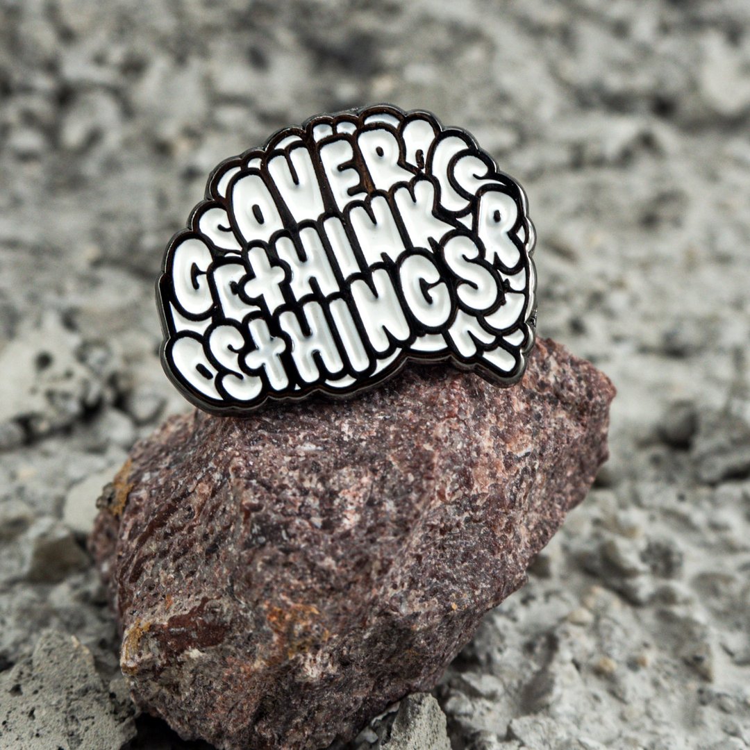 Over Think Things Enamel Pin - 胸针 - 其他金属 白色