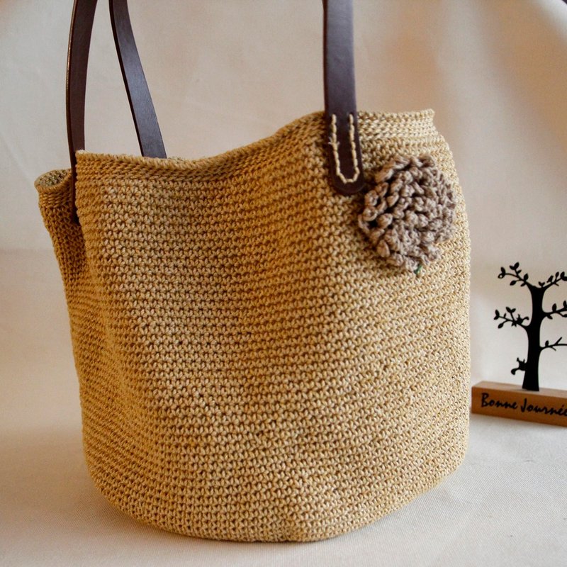 毛线编织手作礼物 绣球花/烟火花 皮质提把 复古黄台湾苎麻手编包 - 手提包/手提袋 - 其他材质 黄色