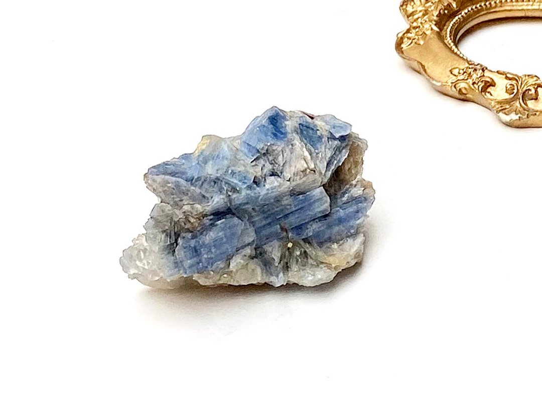 天然原矿小蓝晶石共生白水晶及金云母 办公室 居家 疗愈 摆件 - 其他 - 水晶 多色
