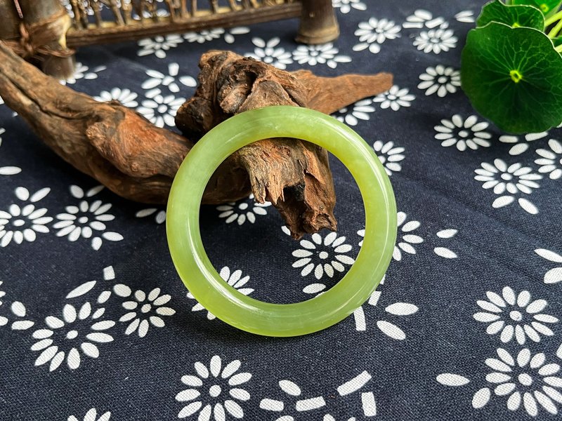 【一物一图】天然辽宁岫玉手镯 手镯圈口53.5mm 辽阳绿 圆条 - 手链/手环 - 玉石 绿色