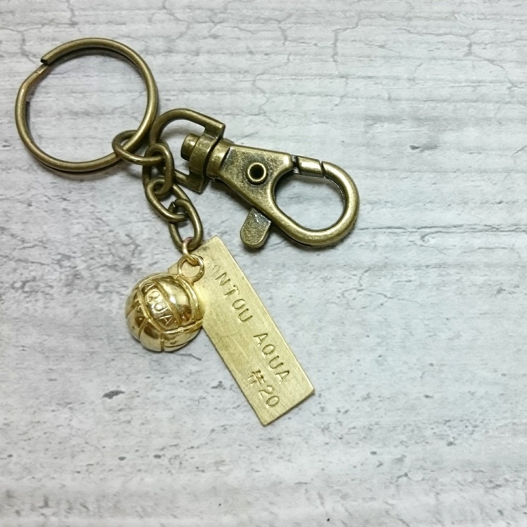 有话想说(篮球、排球、足球、网球)钥匙圈。敲字。黄铜。brass - 钥匙链/钥匙包 - 铜/黄铜 金色