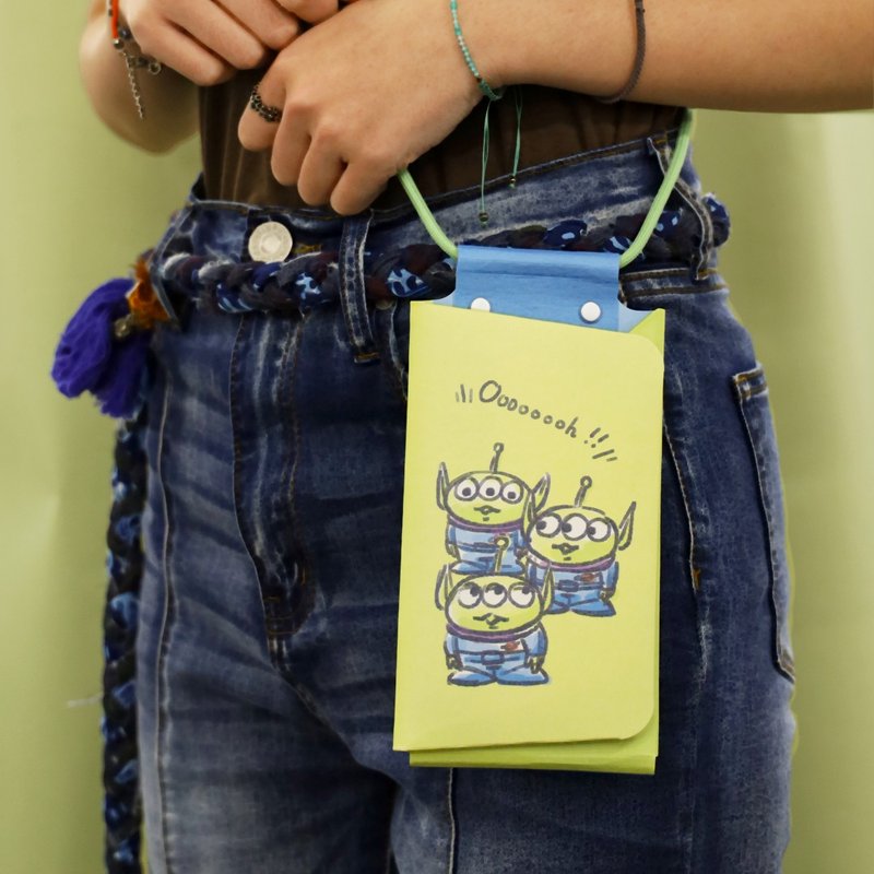 PhonePochette手机随身袋 迪士尼-Toy Story -Good Moment圣诞 - 侧背包/斜挎包 - 其他材质 