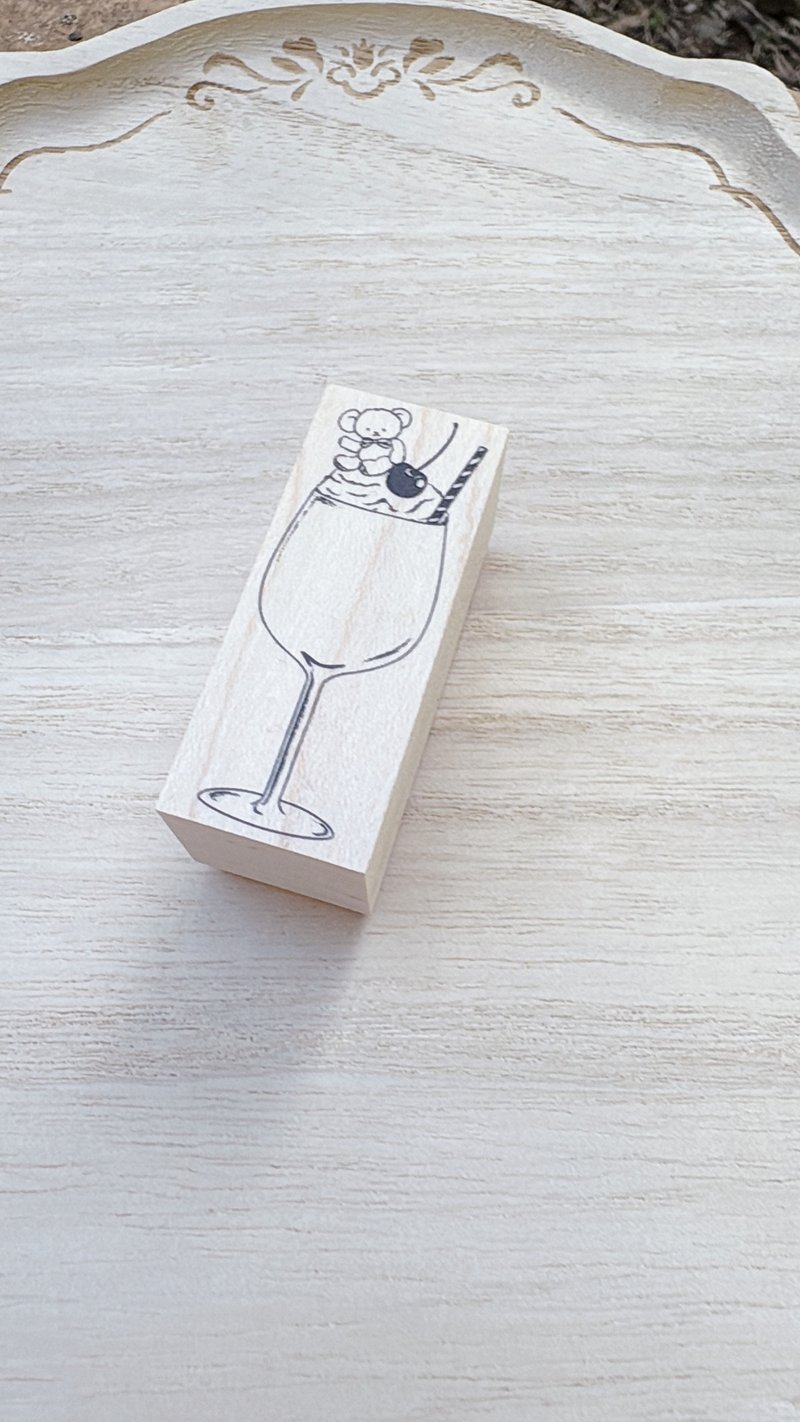 奶昔2050 - 印章/印台 - 橡胶 