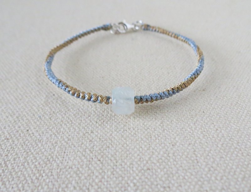 本命年【六字大明咒】路路通翡翠丝光编织手链02辟邪、招福、纳财 - 手链/手环 - 宝石 多色