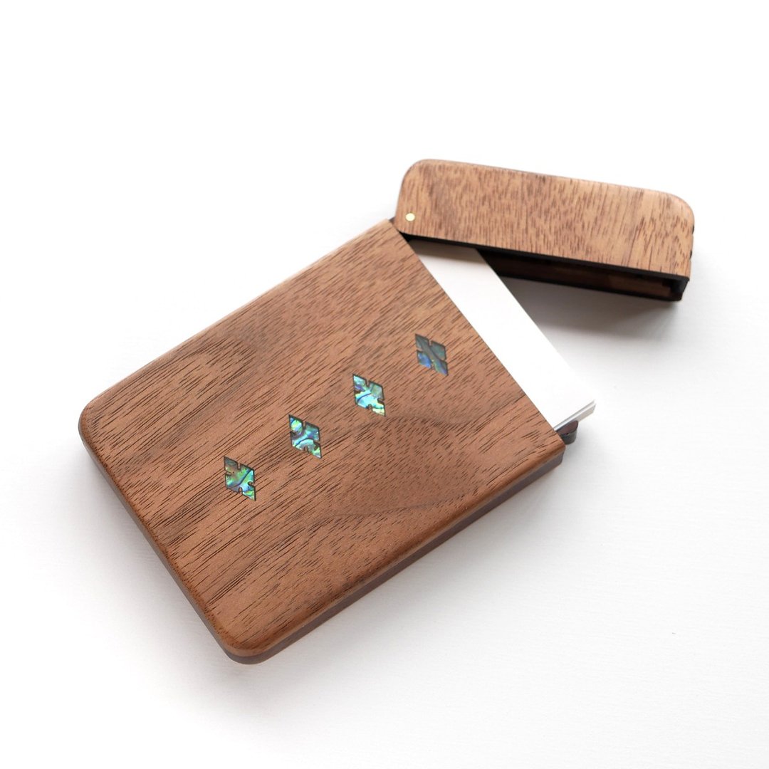 Wooden business card holder [Slotted diamond] Shell inlay - 名片夹/名片盒 - 木头 咖啡色