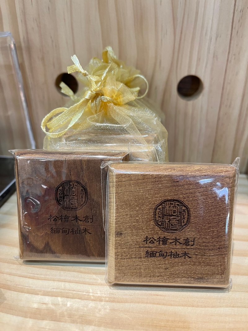 桧木小杯垫丨多种图案丨雷雕丨嘉义伴手礼(一组2入) - 摆饰 - 木头 