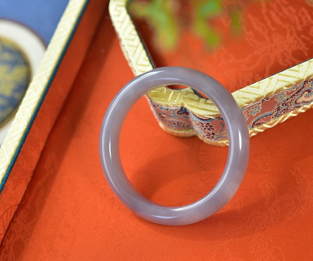 天然和田玉烟紫手镯  圈口57.3mm 玉质细腻温润 - 手链/手环 - 玉石 