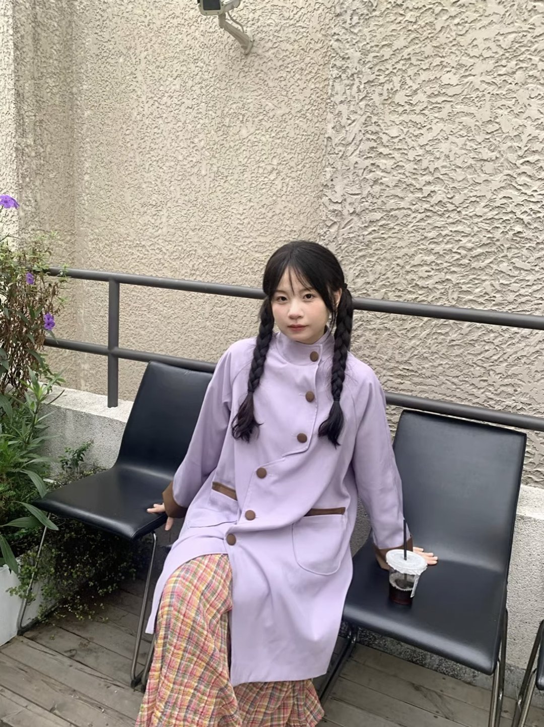 新中式設計 藕紫撞色 宽鬆A字立领襯衫式外套 - 女装上衣 - 棉 紫色