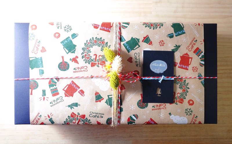 圣诞丰收盆栽礼盒：水泥蛋糕+水泥甜点 / Potted plants - 植栽/盆栽 - 水泥 卡其色