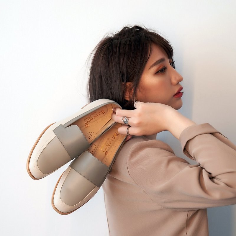 双面女郎撞色粗跟鞋-青空灰 - 女款牛津鞋/乐福鞋 - 真皮 蓝色