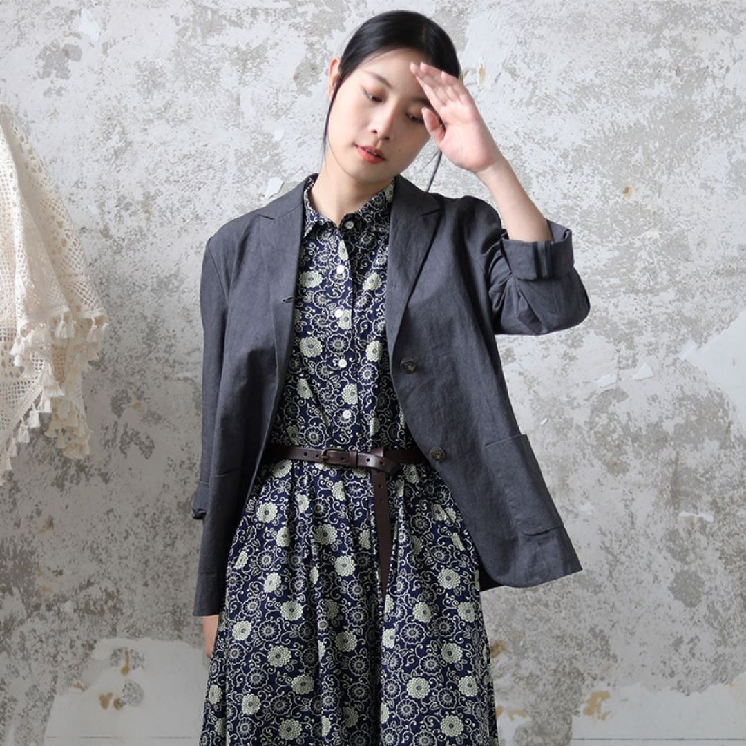 【掷布为衣 瓦尔登湖】日本手工天然染麻棉面料西装短外套 暮霭蓝 - 女装休闲/机能外套 - 棉 