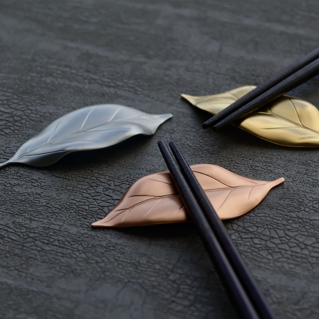 日本【SALUS 佐藤金属】叶子筷架 - 筷子/筷架 - 不锈钢 