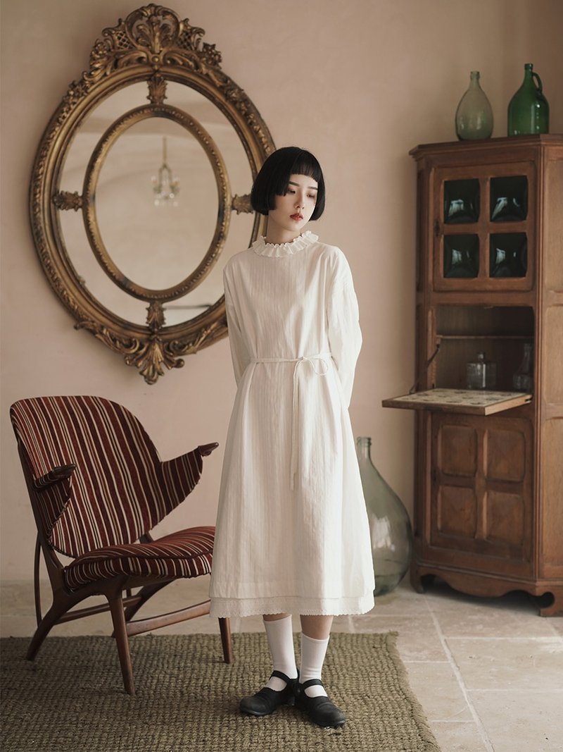 白色 雙層不透法式復古係帶式洋裝 少女感花邊圓領收腰長袖連身裙 - 洋装/连衣裙 - 棉．麻 白色