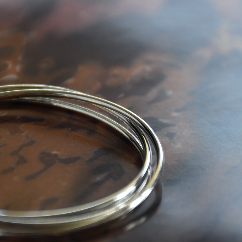 三环细圈实心闭口银镯 三环圆形足银手镯 - 手链/手环 - 银 银色