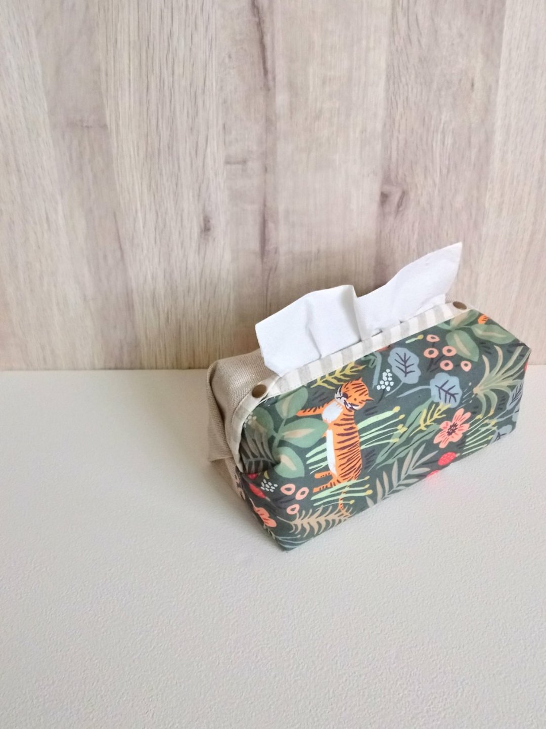 【ITS/芯缇面纸套】热带丛林野生动物 绿 法国金葱布 可加购挂绳! - 纸巾盒 - 棉 绿色