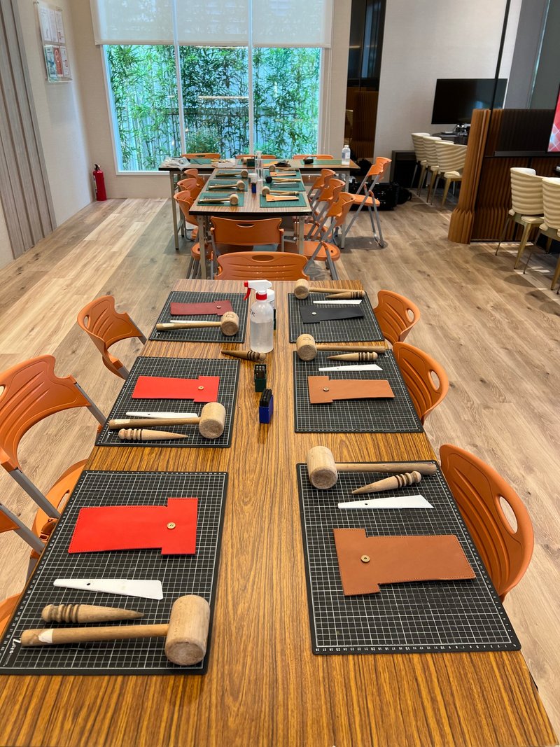 【团课包班】团体皮件手作课程-名片包手作课-预约制 - 皮件 - 真皮 