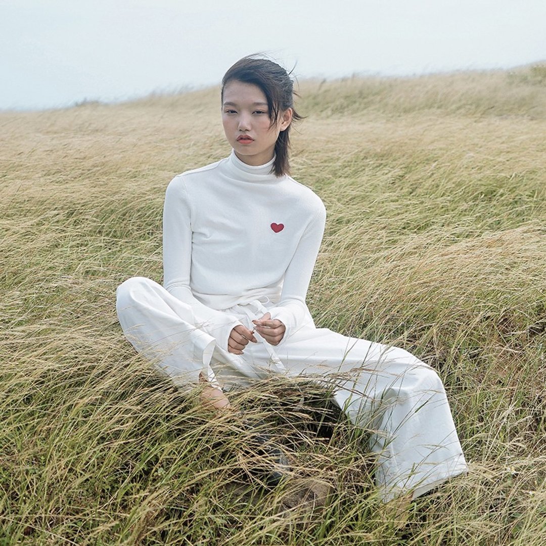 LLANO LLOVE系列 针织打底衫-白色 - 女装上衣 - 棉．麻 白色