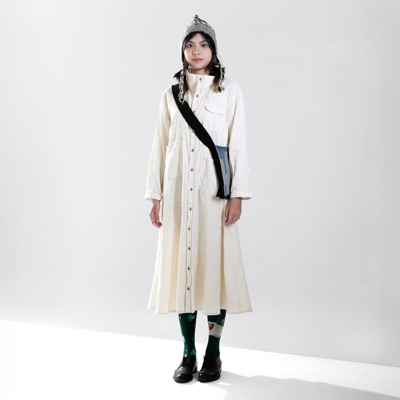 大大小小多口袋开襟洋装 - 洋装/连衣裙 - 棉．麻 白色