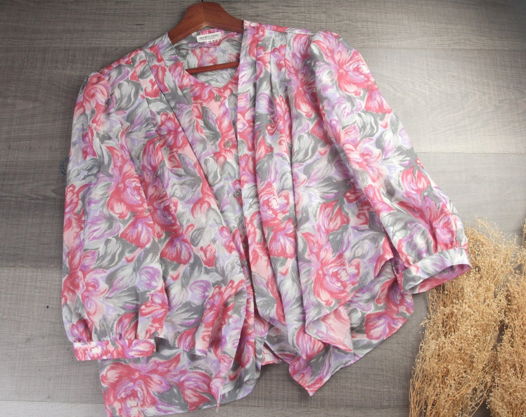 中号 | 复古花卉图案女式衬衫| 高分辨率照片|  女装上衣 - 女装衬衫 - 其他材质 粉红色
