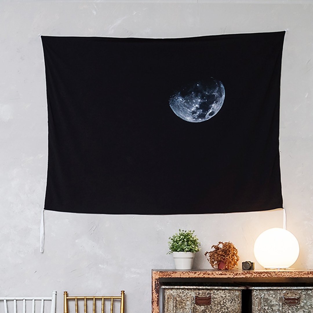 Black Moon-壁幔Wall Tapestry-墙壁装饰 居家布置 礼物 家饰挂画 - 墙贴/壁贴 - 聚酯纤维 